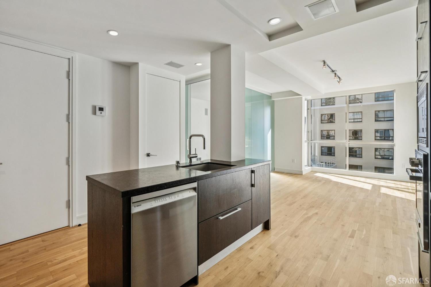 Detail Gallery Image 21 of 29 For 723 Taylor St #602,  San Francisco,  CA 94108 - 2 Beds | 1 Baths