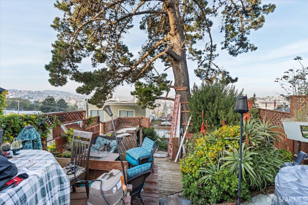 Detail Gallery Image 45 of 69 For 130 Ripley St, San Francisco,  CA 94110 - 2 Beds | 2 Baths