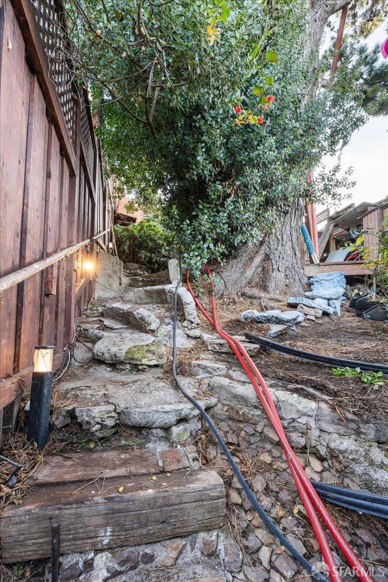 Detail Gallery Image 48 of 69 For 130 Ripley St, San Francisco,  CA 94110 - 2 Beds | 2 Baths