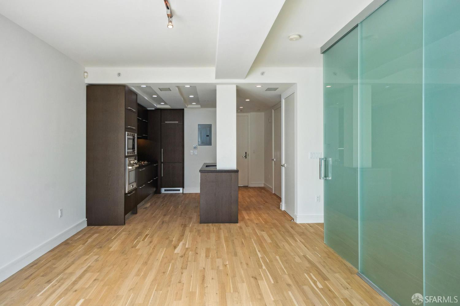 Detail Gallery Image 6 of 29 For 723 Taylor St #602,  San Francisco,  CA 94108 - 2 Beds | 1 Baths