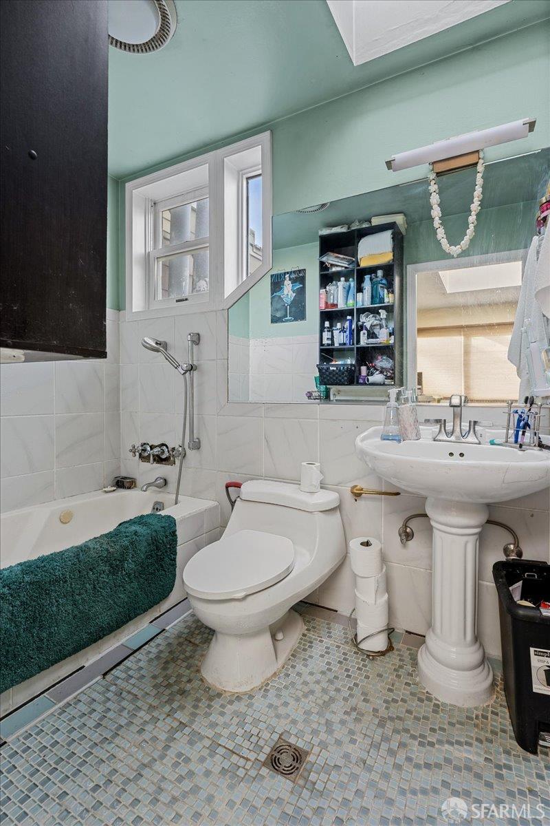 Detail Gallery Image 27 of 69 For 130 Ripley St, San Francisco,  CA 94110 - 2 Beds | 2 Baths