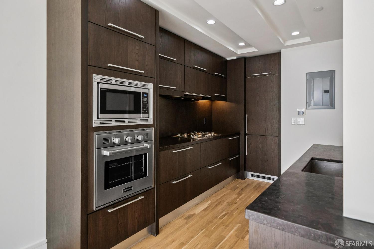 Detail Gallery Image 16 of 29 For 723 Taylor St #602,  San Francisco,  CA 94108 - 2 Beds | 1 Baths