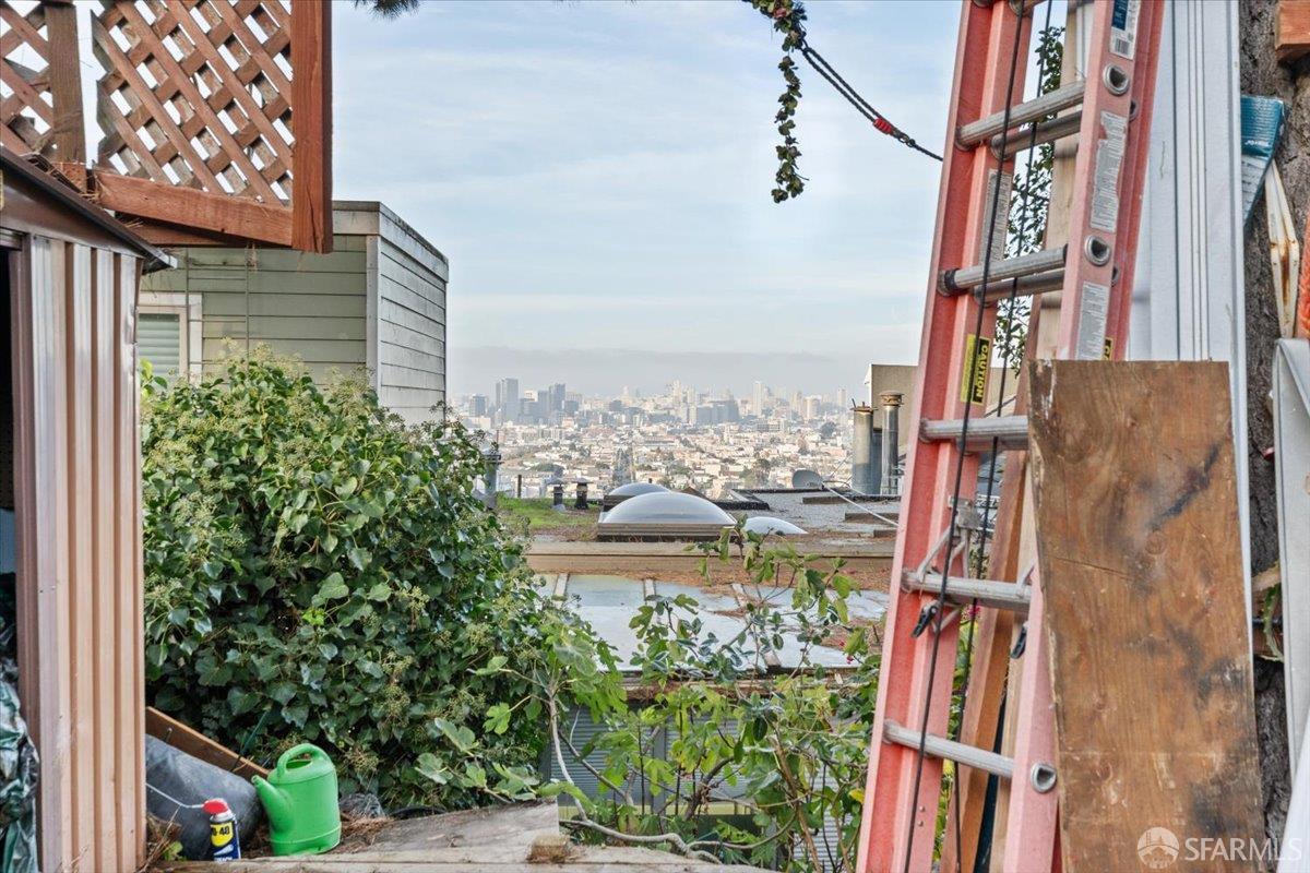 Detail Gallery Image 43 of 69 For 130 Ripley St, San Francisco,  CA 94110 - 2 Beds | 2 Baths