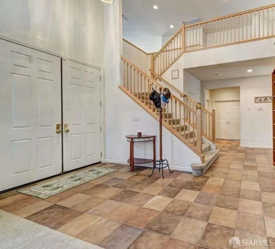 Detail Gallery Image 3 of 12 For 716 Seminole Ct, Discovery Bay,  CA 94505 - 4 Beds | 3 Baths