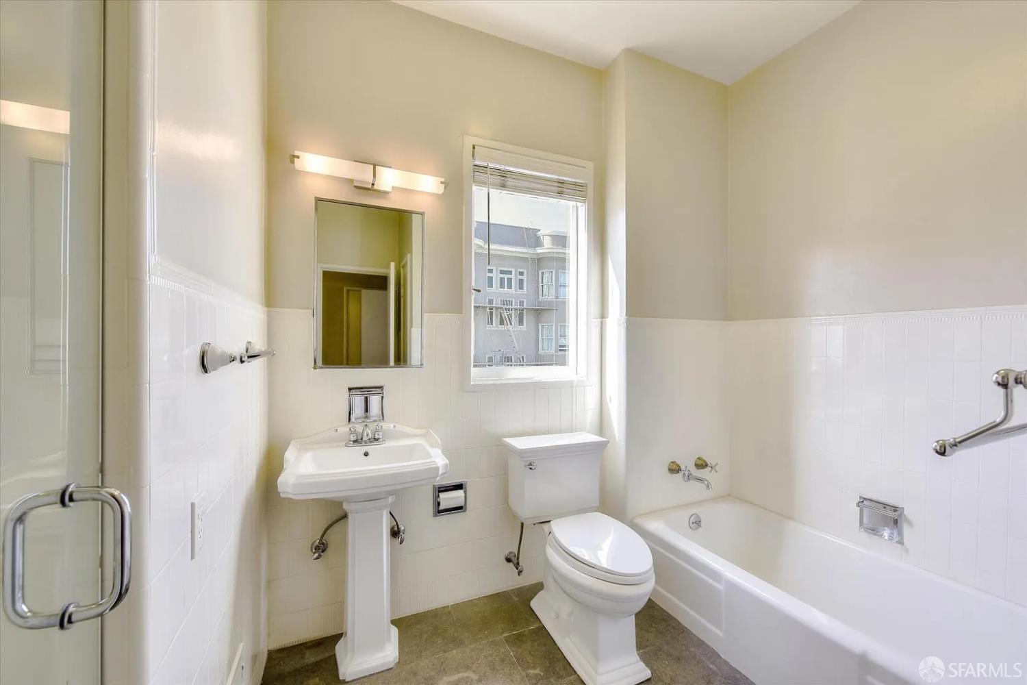 Detail Gallery Image 65 of 90 For 392 Chestnut St, San Francisco,  CA 94133 - – Beds | – Baths