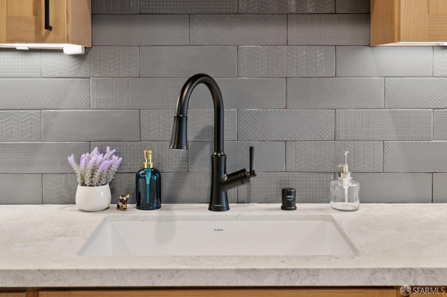 Detail Gallery Image 15 of 37 For 1371 Broadway St, San Francisco,  CA 94109 - – Beds | – Baths