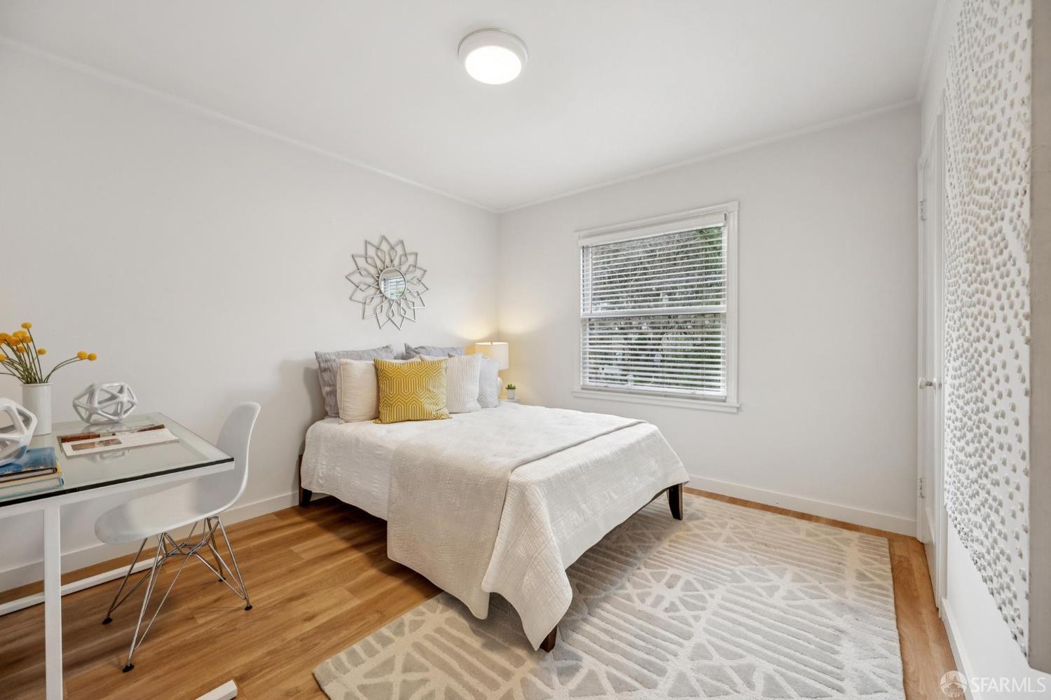 Detail Gallery Image 16 of 38 For 2144 Bayshore Blvd, San Francisco,  CA 94134 - 2 Beds | 1 Baths