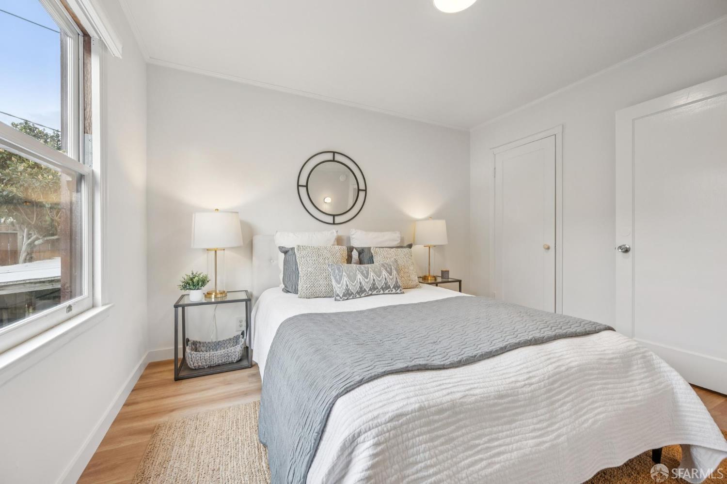 Detail Gallery Image 15 of 38 For 2144 Bayshore Blvd, San Francisco,  CA 94134 - 2 Beds | 1 Baths