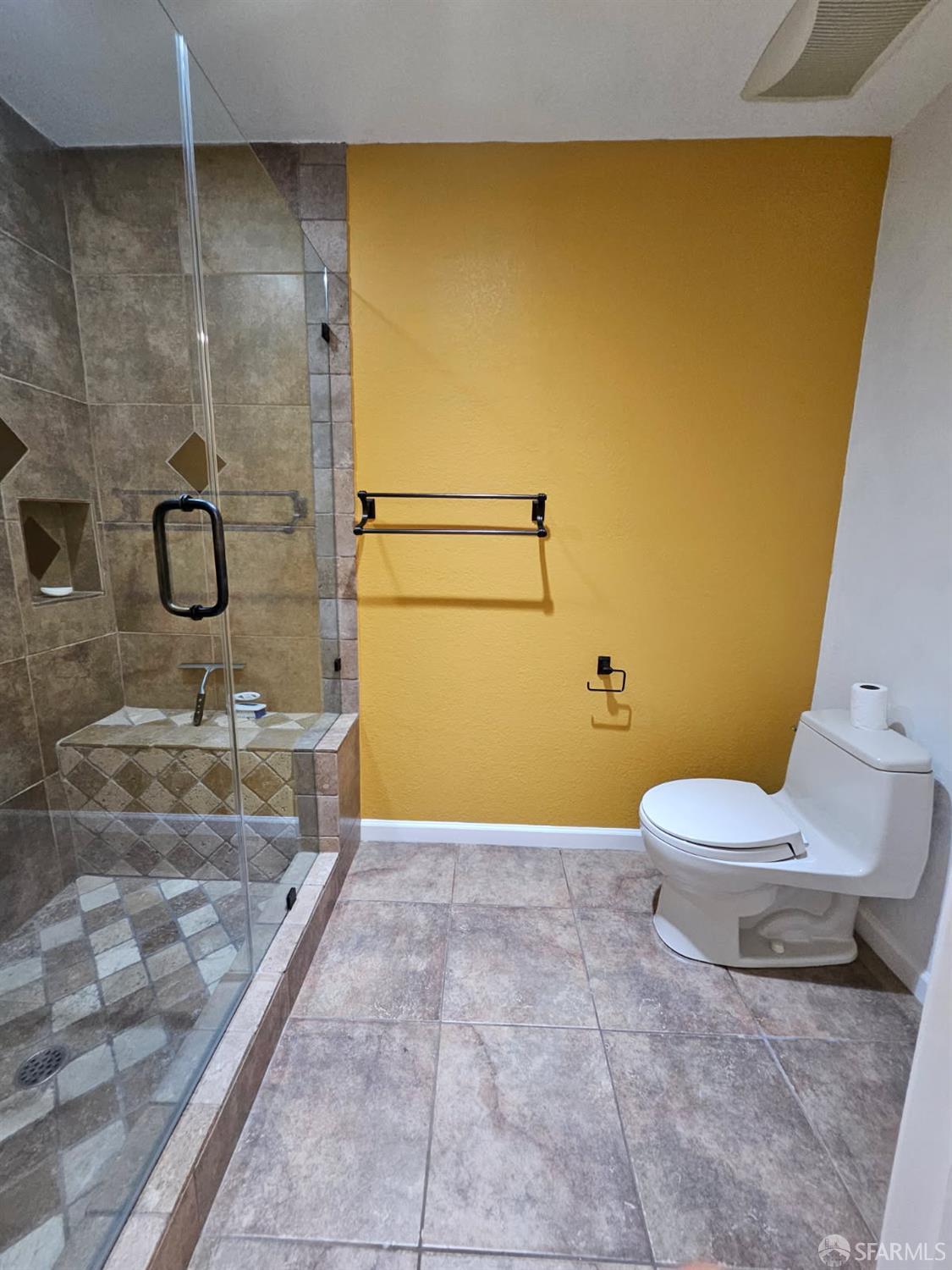 Detail Gallery Image 25 of 27 For 8763 Mountain Blvd #14,  Oakland,  CA 94605 - 2 Beds | 2 Baths