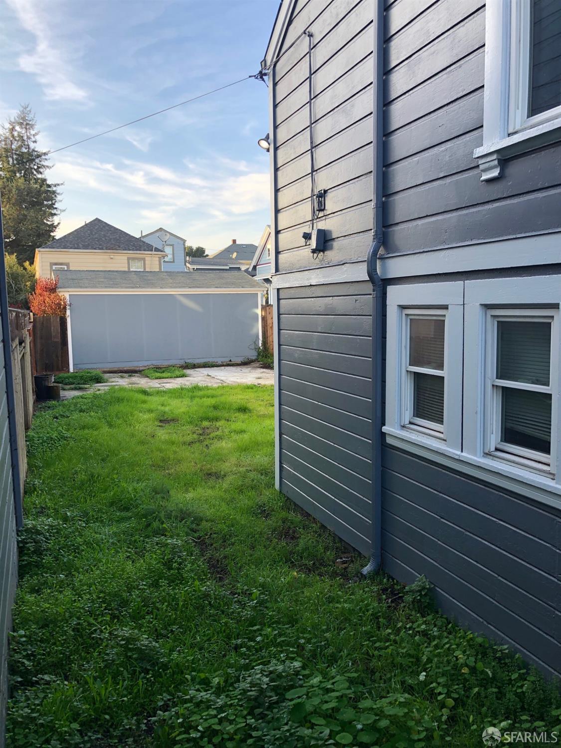 Detail Gallery Image 2 of 2 For 4617 Shattuck Ave, Oakland,  CA 94609 - – Beds | – Baths