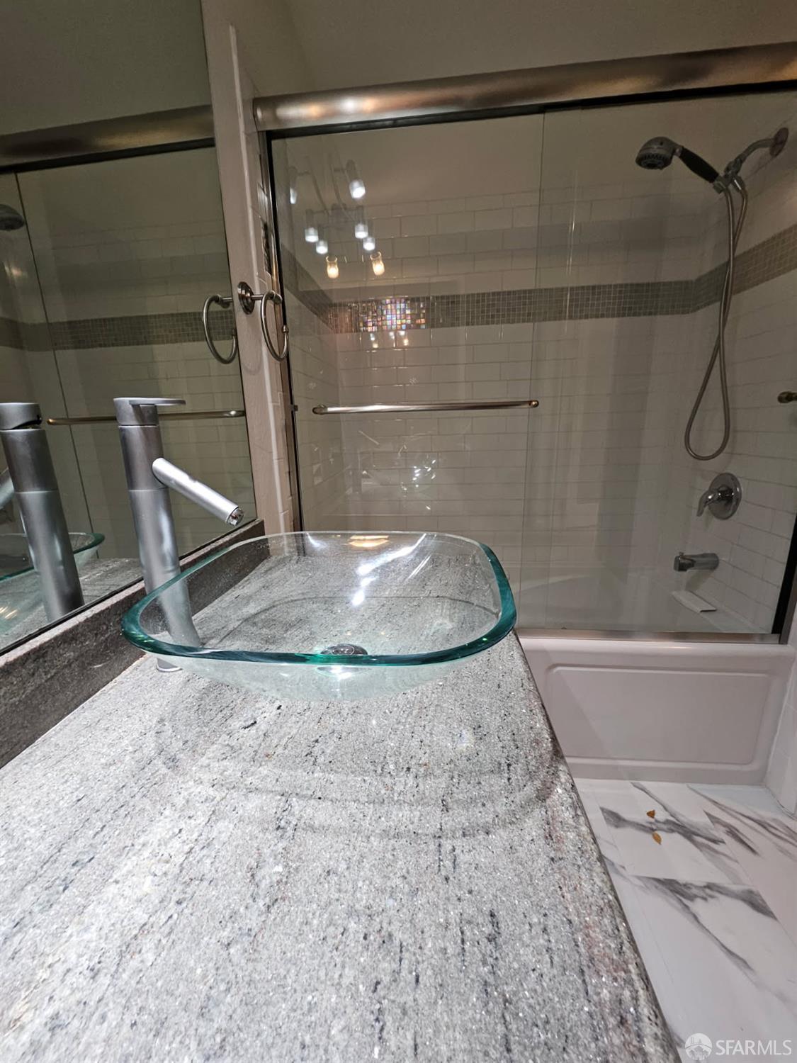 Detail Gallery Image 16 of 27 For 8763 Mountain Blvd #14,  Oakland,  CA 94605 - 2 Beds | 2 Baths