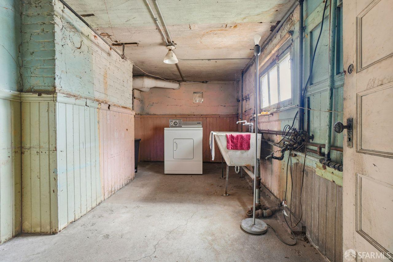 Detail Gallery Image 19 of 25 For 1945 Pierce St, San Francisco,  CA 94115 - – Beds | – Baths