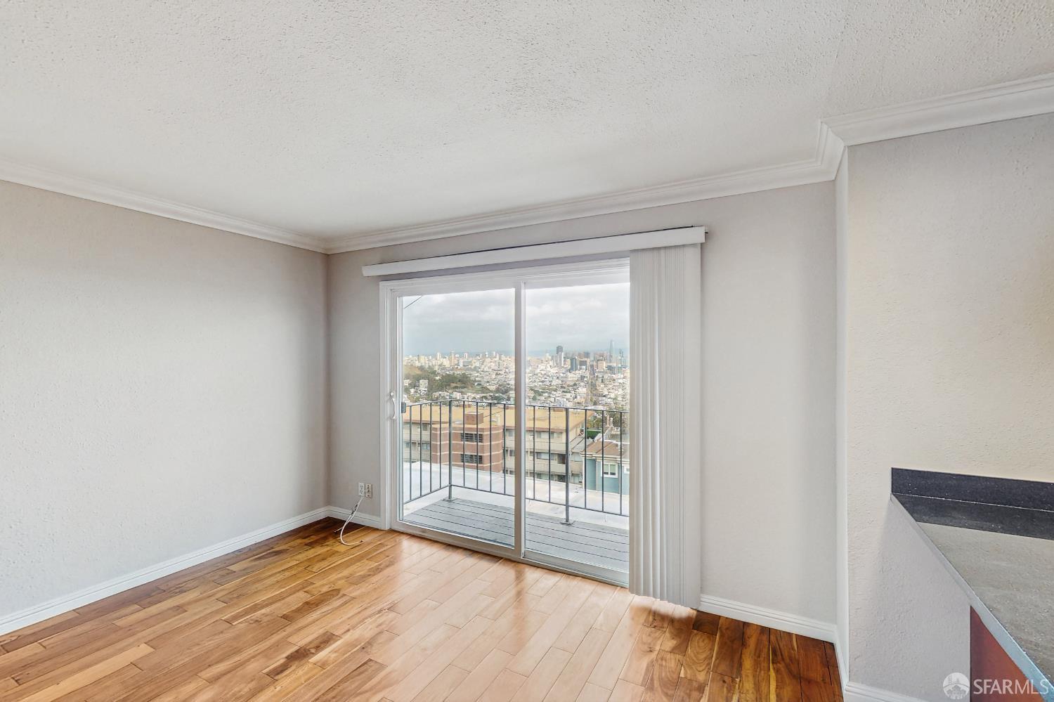 Detail Gallery Image 11 of 29 For 646 Corbett Ave #603,  San Francisco,  CA 94114 - 0 Beds | 0 Baths