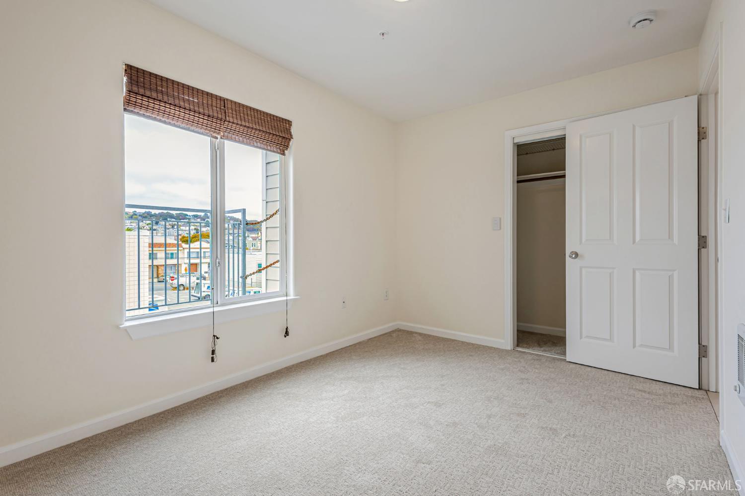 Detail Gallery Image 19 of 25 For 1688 Wallace Ave #304,  San Francisco,  CA 94124 - 2 Beds | 2 Baths
