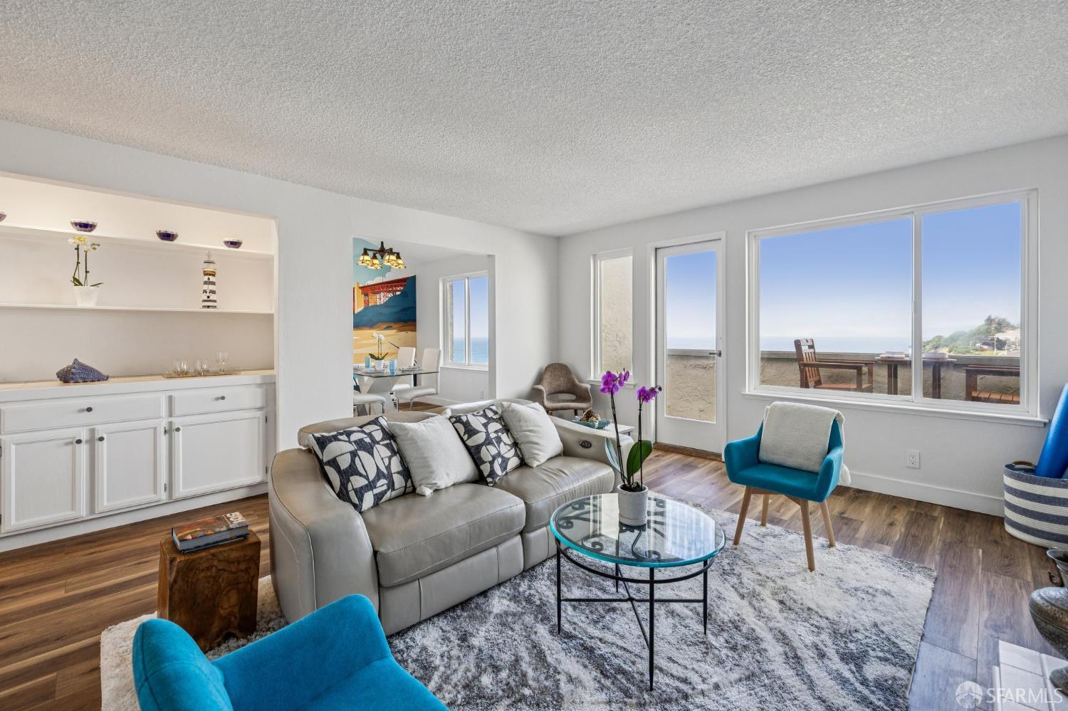 Front Image Thumbnail for SF425091411