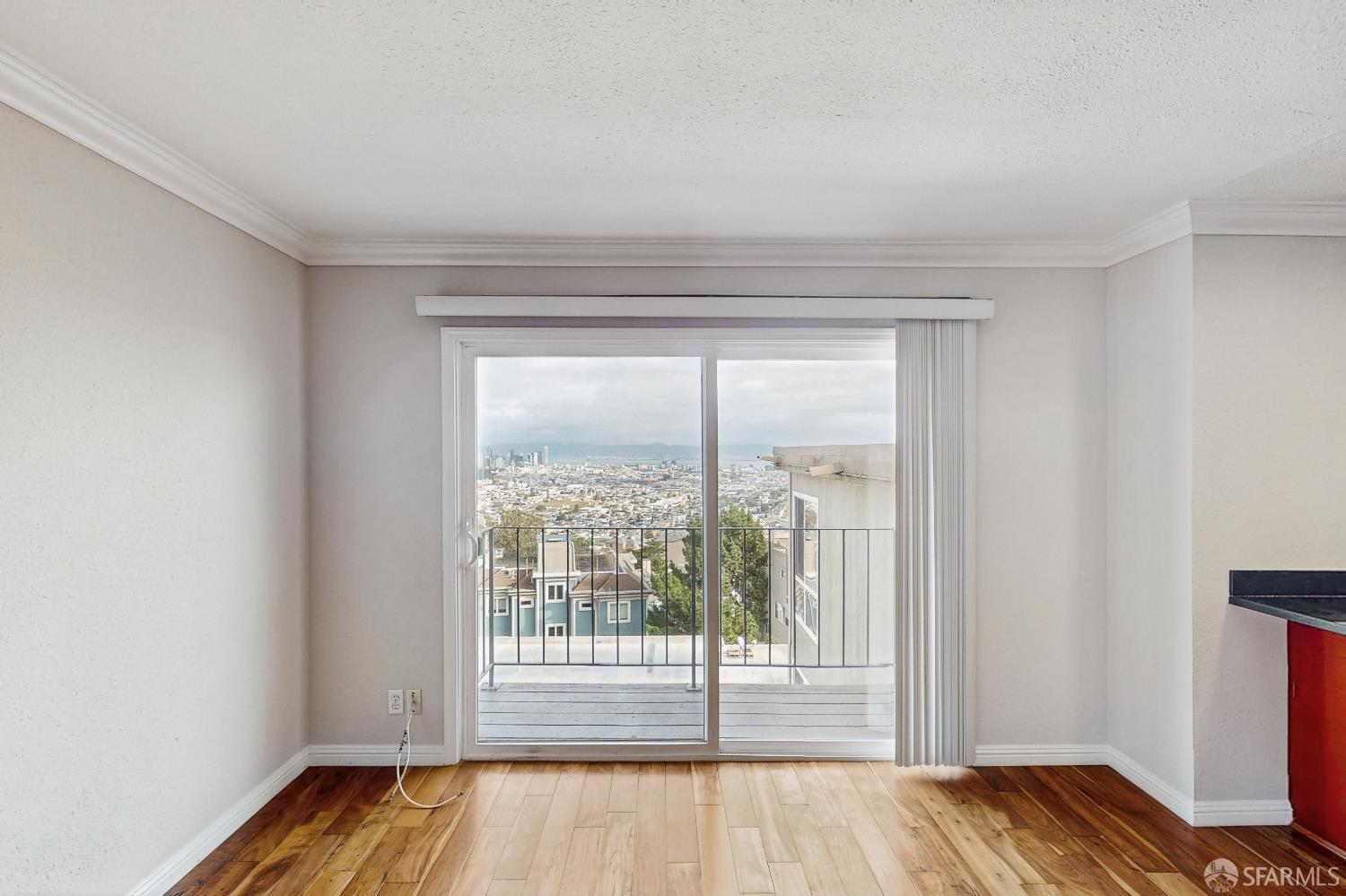 Detail Gallery Image 8 of 29 For 646 Corbett Ave #603,  San Francisco,  CA 94114 - 0 Beds | 0 Baths