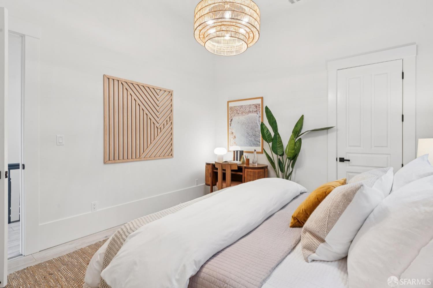 Detail Gallery Image 14 of 62 For 751 Capp St, San Francisco,  CA 94110 - – Beds | – Baths