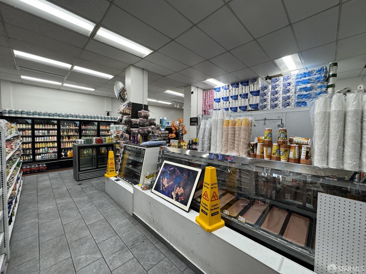 Detail Gallery Image 31 of 39 For 2360 Mission St, San Francisco,  CA 94110 - – Beds | – Baths