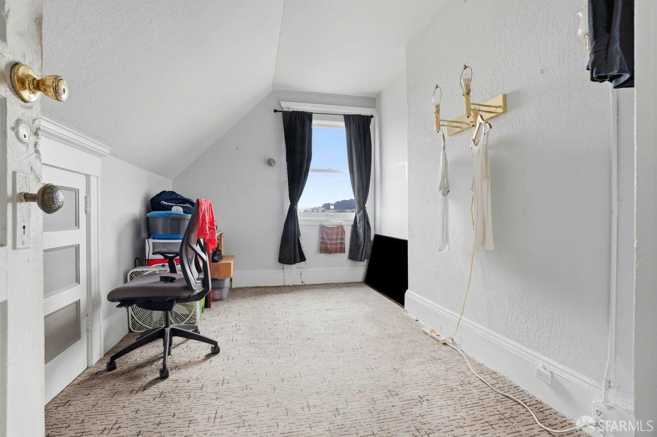 Detail Gallery Image 12 of 25 For 1945 Pierce St, San Francisco,  CA 94115 - – Beds | – Baths