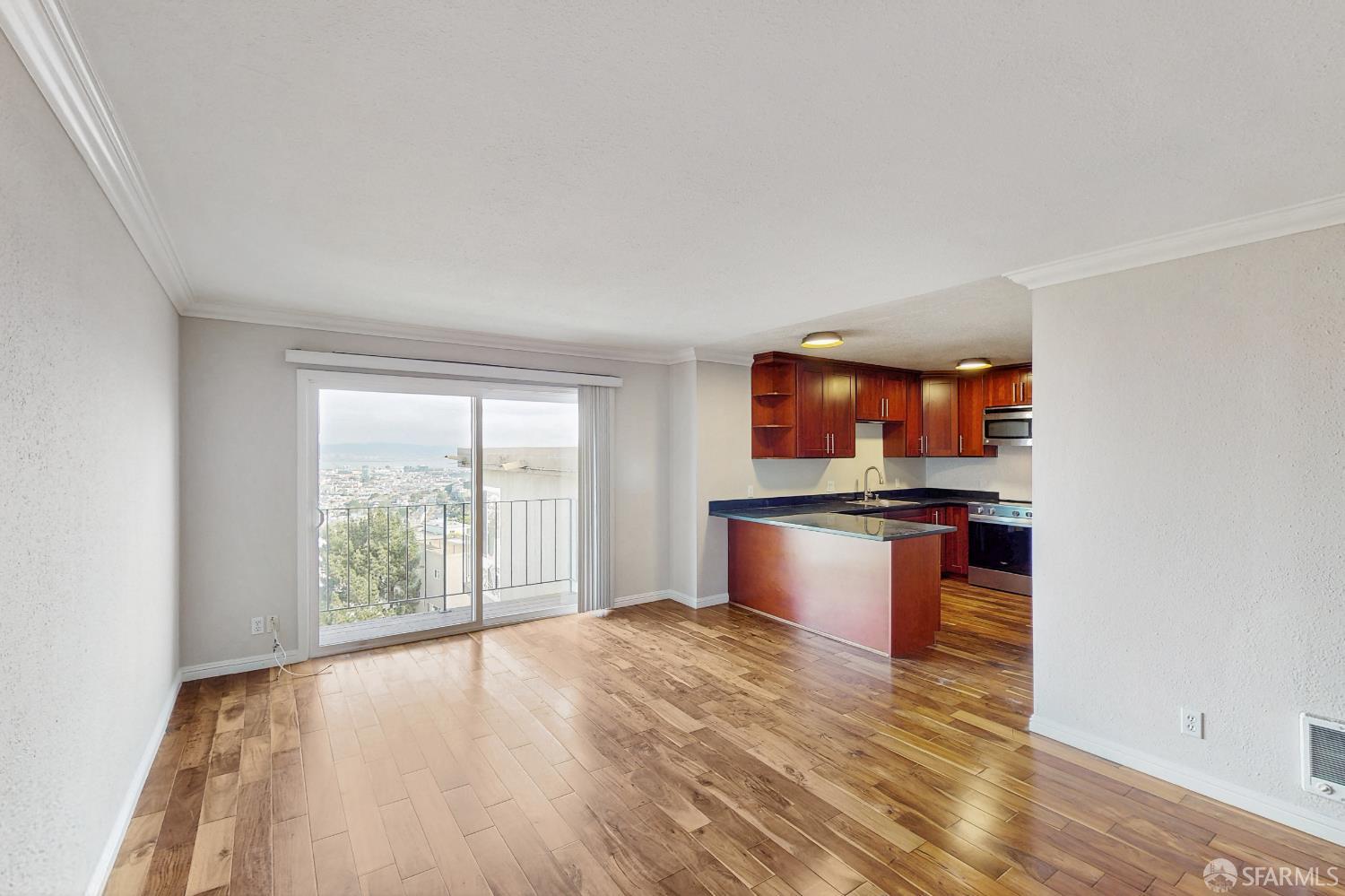 Detail Gallery Image 7 of 29 For 646 Corbett Ave #603,  San Francisco,  CA 94114 - 0 Beds | 0 Baths