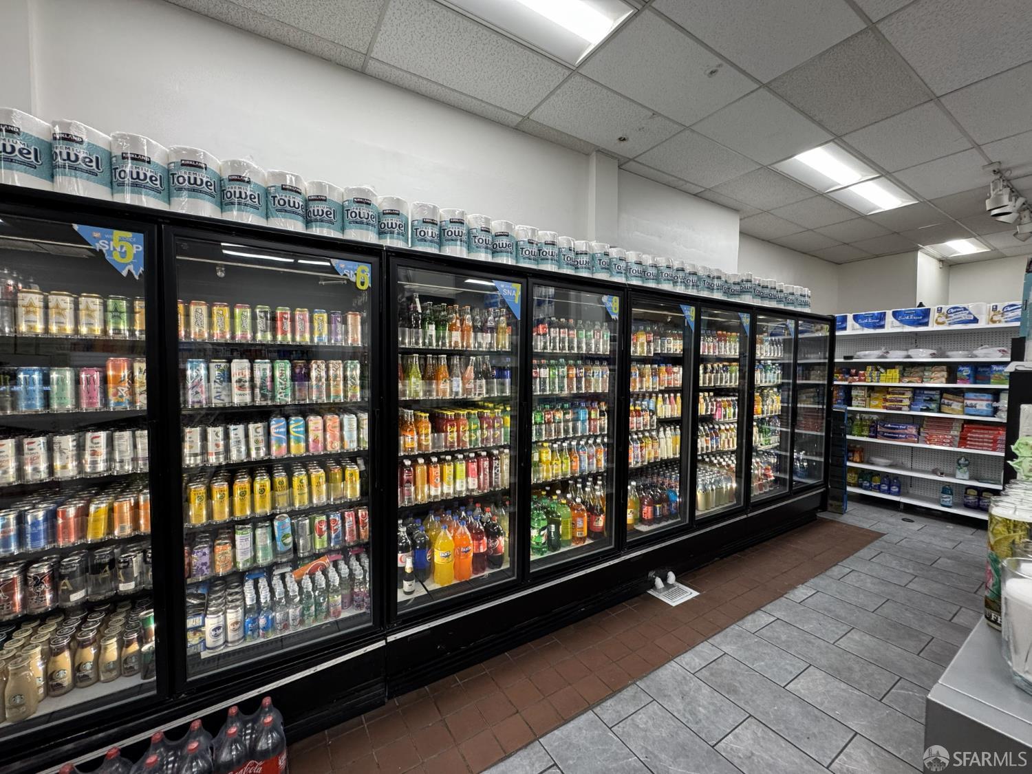 Detail Gallery Image 33 of 39 For 2360 Mission St, San Francisco,  CA 94110 - – Beds | – Baths