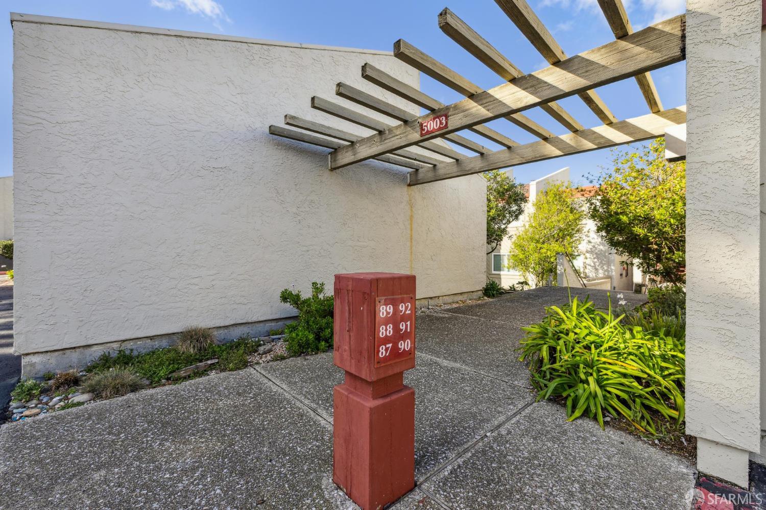 Detail Gallery Image 2 of 60 For 5003 Palmetto Ave #92,  Pacifica,  CA 94044 - 2 Beds | 1 Baths