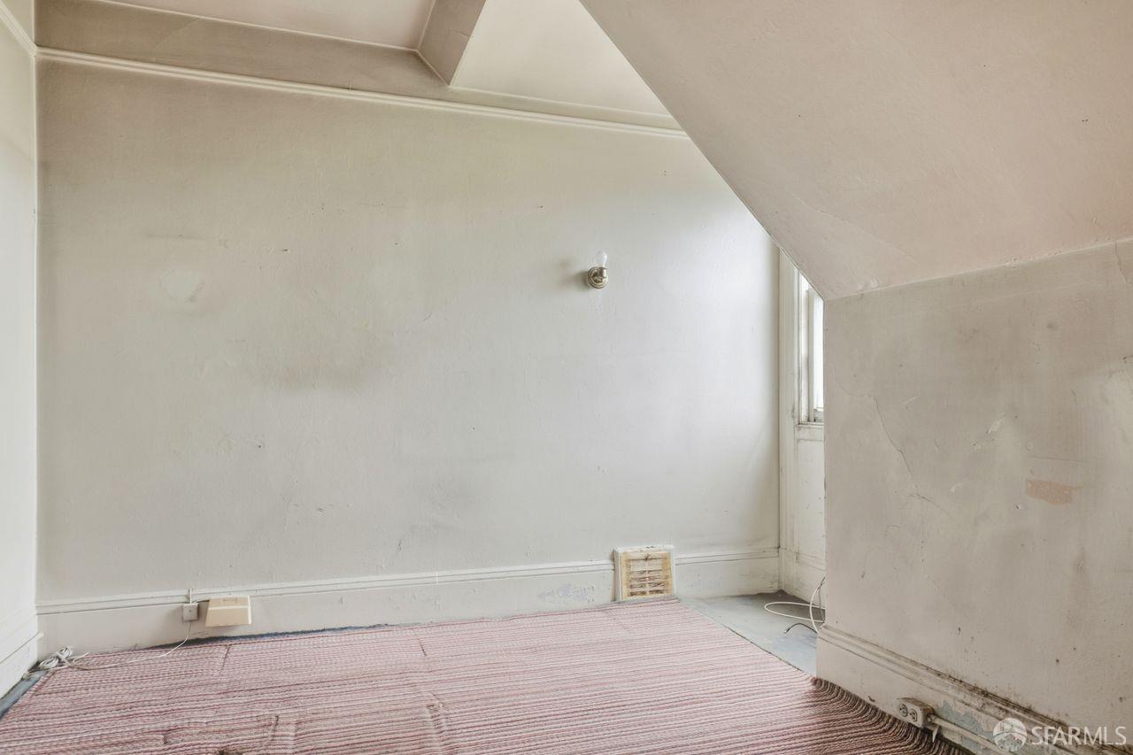 Detail Gallery Image 17 of 25 For 1945 Pierce St, San Francisco,  CA 94115 - – Beds | – Baths