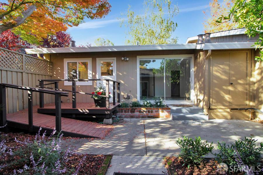 Detail Gallery Image 28 of 32 For 10062 Mossy Oak Ct, Cupertino,  CA 95014 - 2 Beds | 2 Baths