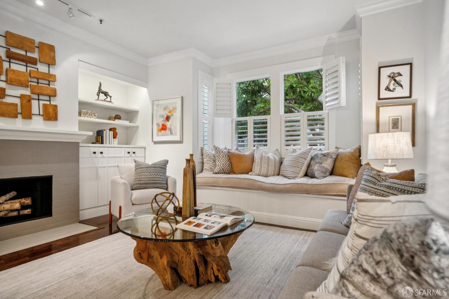 Detail Gallery Image 7 of 55 For 36 Beideman St, San Francisco,  CA 94115 - 2 Beds | 1/1 Baths