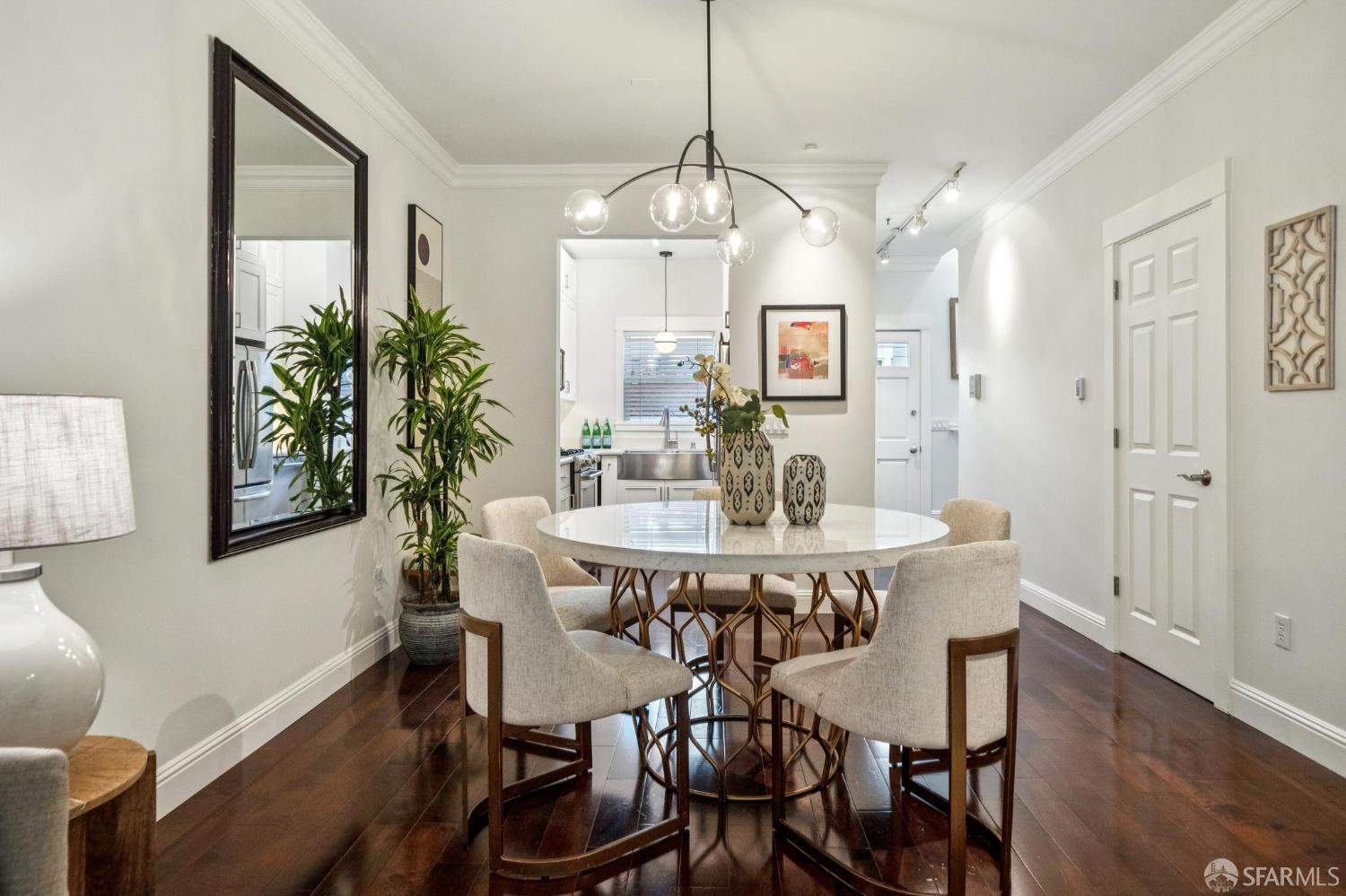 Detail Gallery Image 18 of 55 For 36 Beideman St, San Francisco,  CA 94115 - 2 Beds | 1/1 Baths