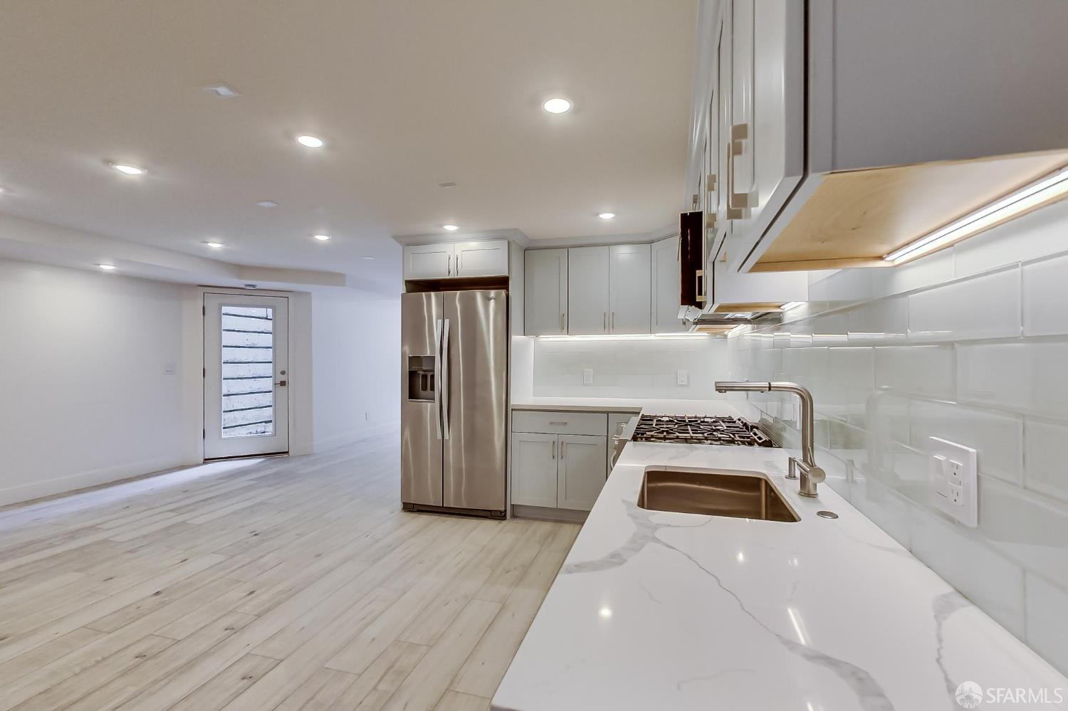 751-753A Capp Street, San Francisco, CA, 94110