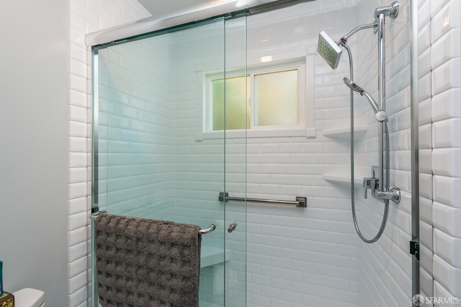 Detail Gallery Image 33 of 57 For 4650 Phyllis Ln, Concord,  CA 94521 - 4 Beds | 2 Baths