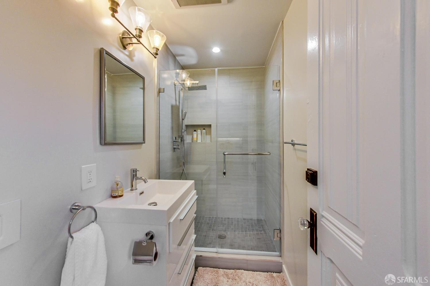 751-753A Capp Street, San Francisco, CA, 94110