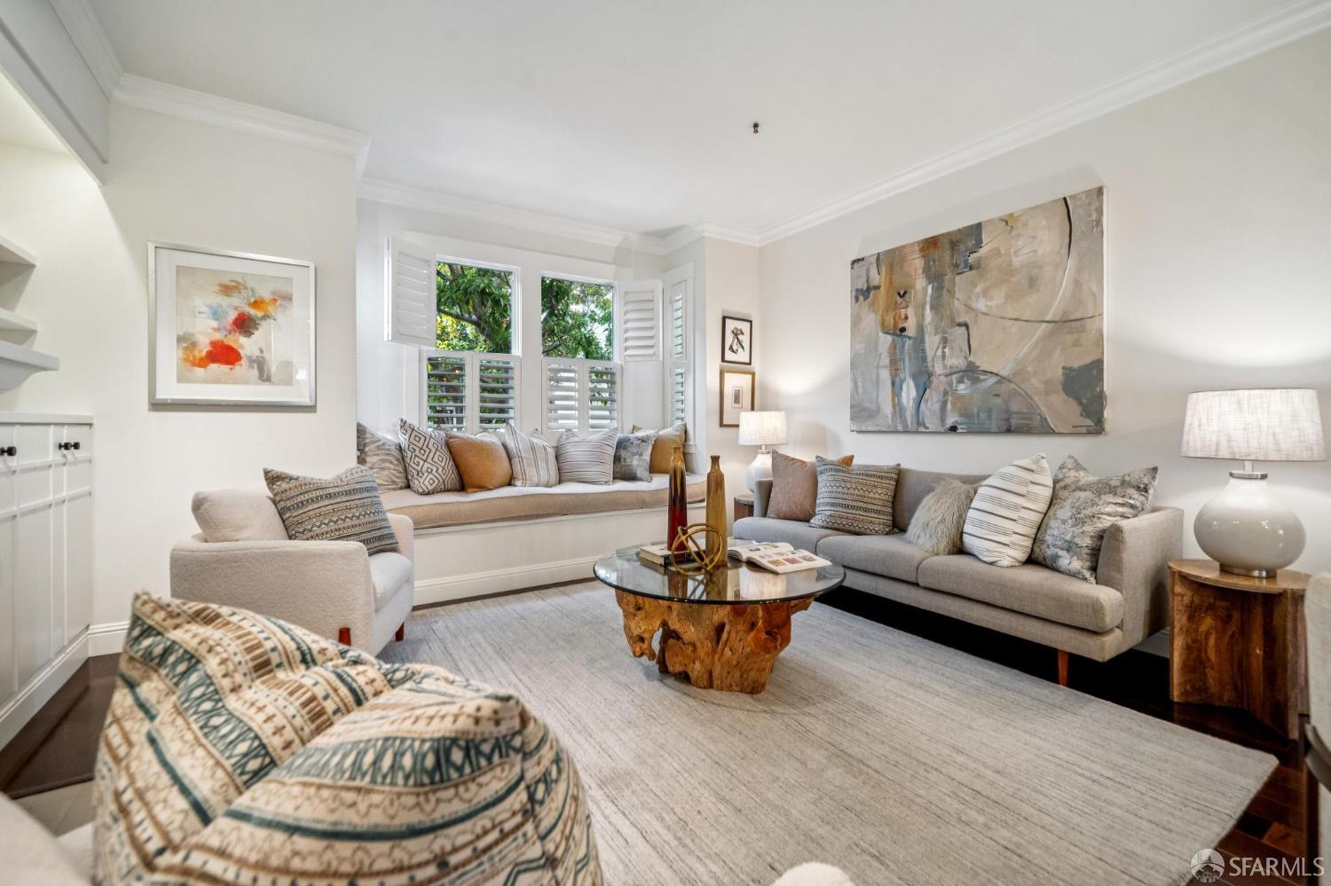 Detail Gallery Image 5 of 55 For 36 Beideman St, San Francisco,  CA 94115 - 2 Beds | 1/1 Baths