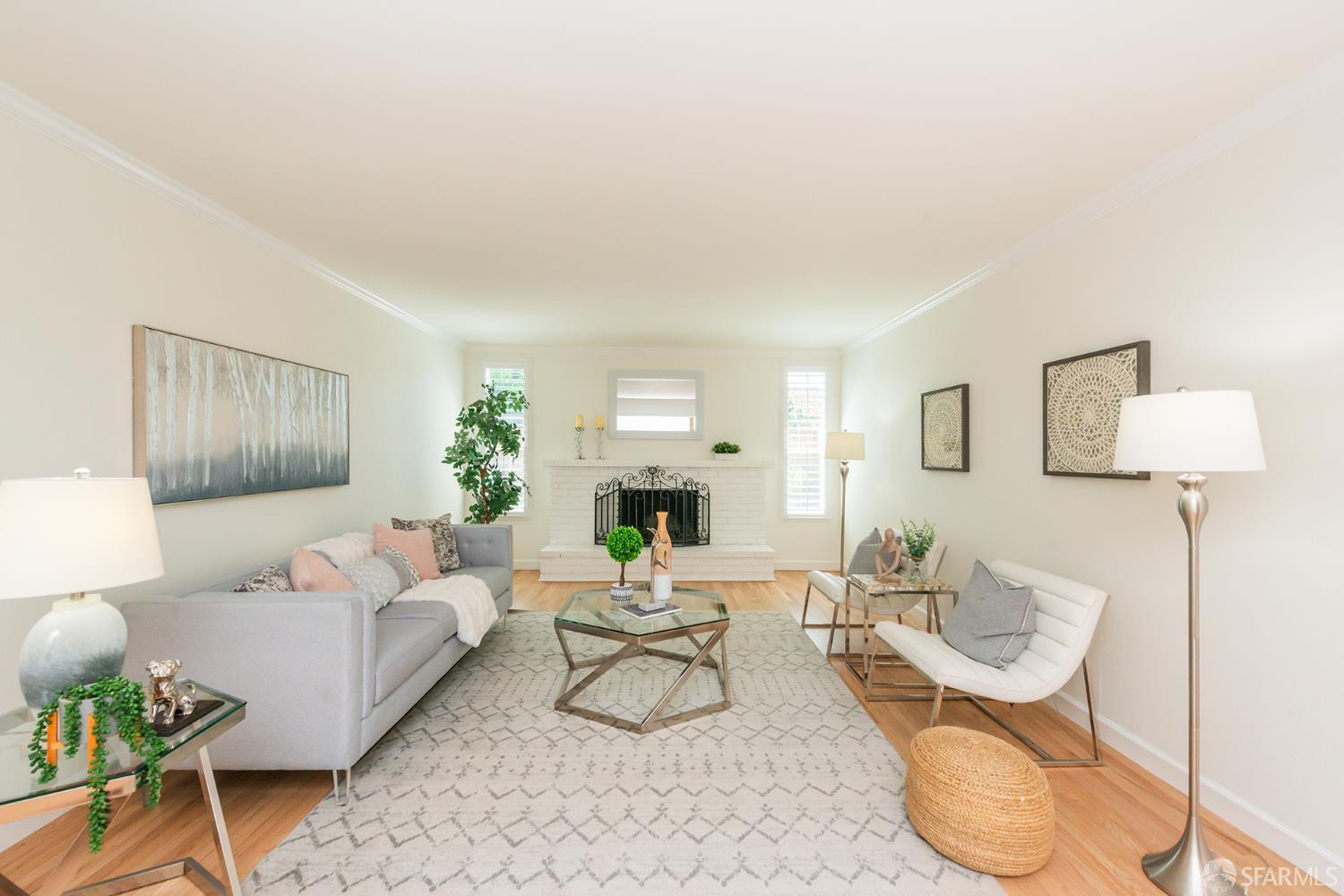 Detail Gallery Image 5 of 57 For 4650 Phyllis Ln, Concord,  CA 94521 - 4 Beds | 2 Baths