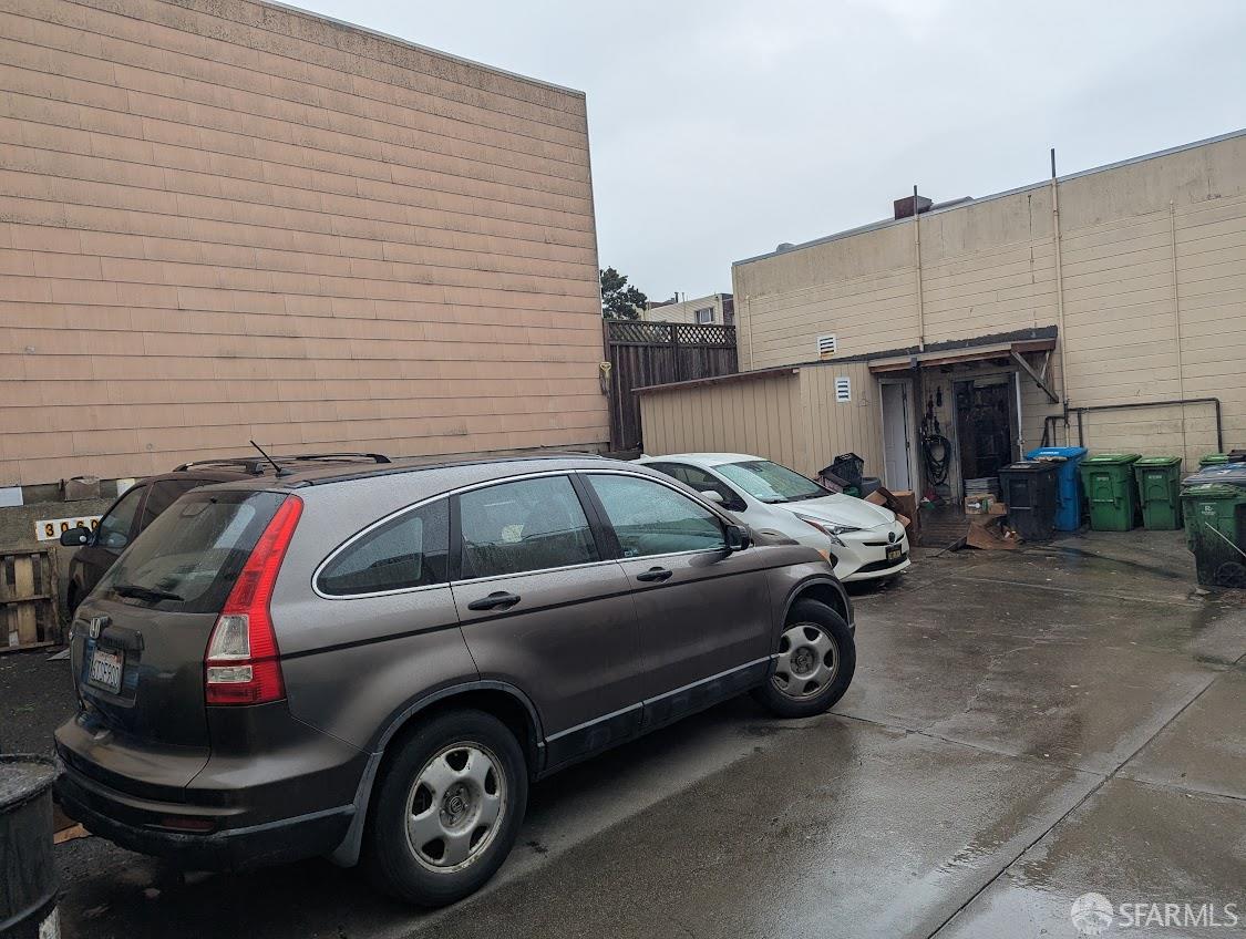 Detail Gallery Image 8 of 9 For 3040 Taraval St, San Francisco,  CA 94116 - – Beds | – Baths