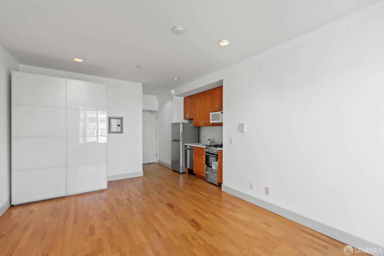 Detail Gallery Image 7 of 26 For 574 Natoma St #401,  San Francisco,  CA 94103 - 0 Beds | 1 Baths