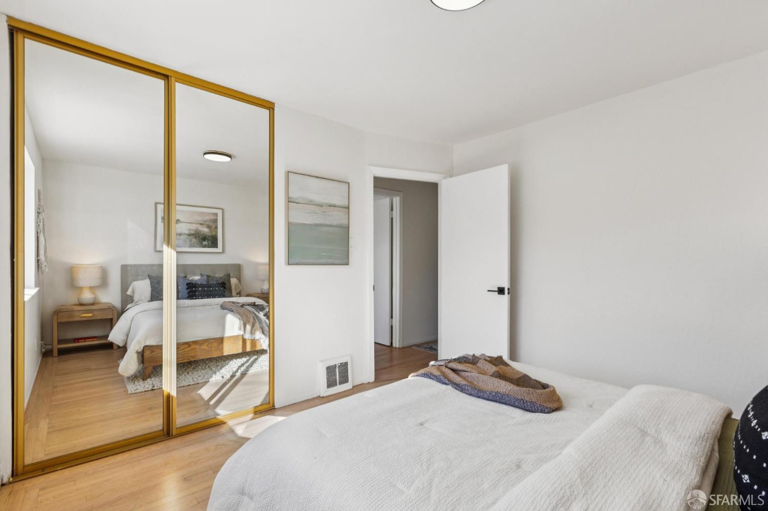 Detail Gallery Image 36 of 55 For 364 Baltimore Way, San Francisco,  CA 94112 - 5 Beds | 2 Baths