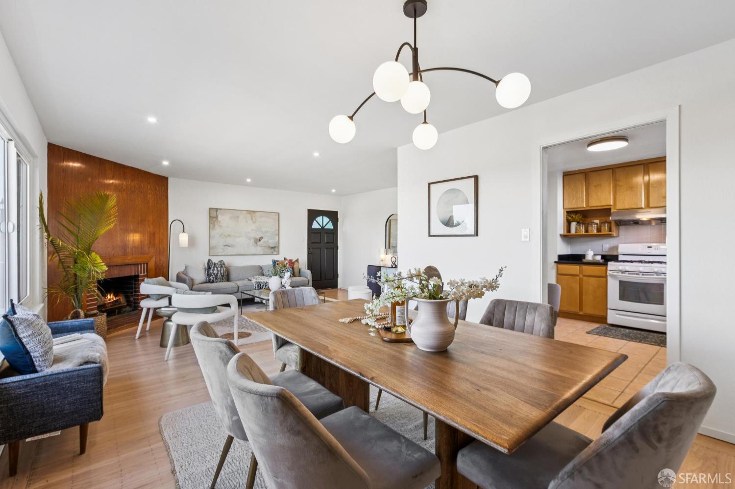 Detail Gallery Image 19 of 55 For 364 Baltimore Way, San Francisco,  CA 94112 - 5 Beds | 2 Baths