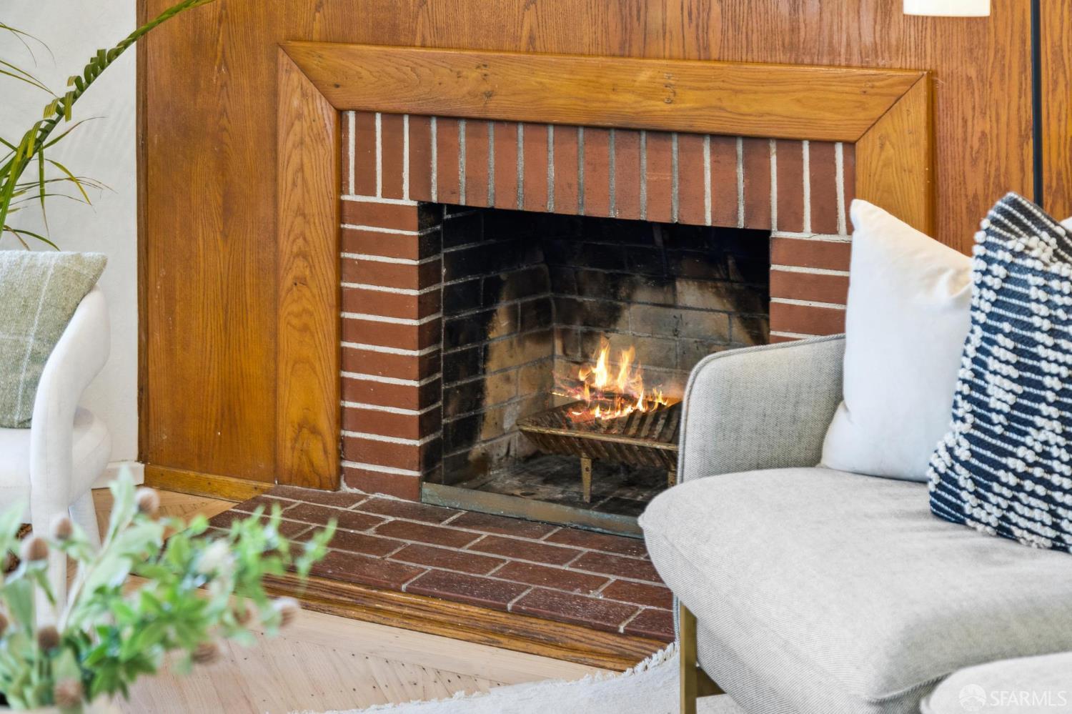 Detail Gallery Image 9 of 55 For 364 Baltimore Way, San Francisco,  CA 94112 - 5 Beds | 2 Baths