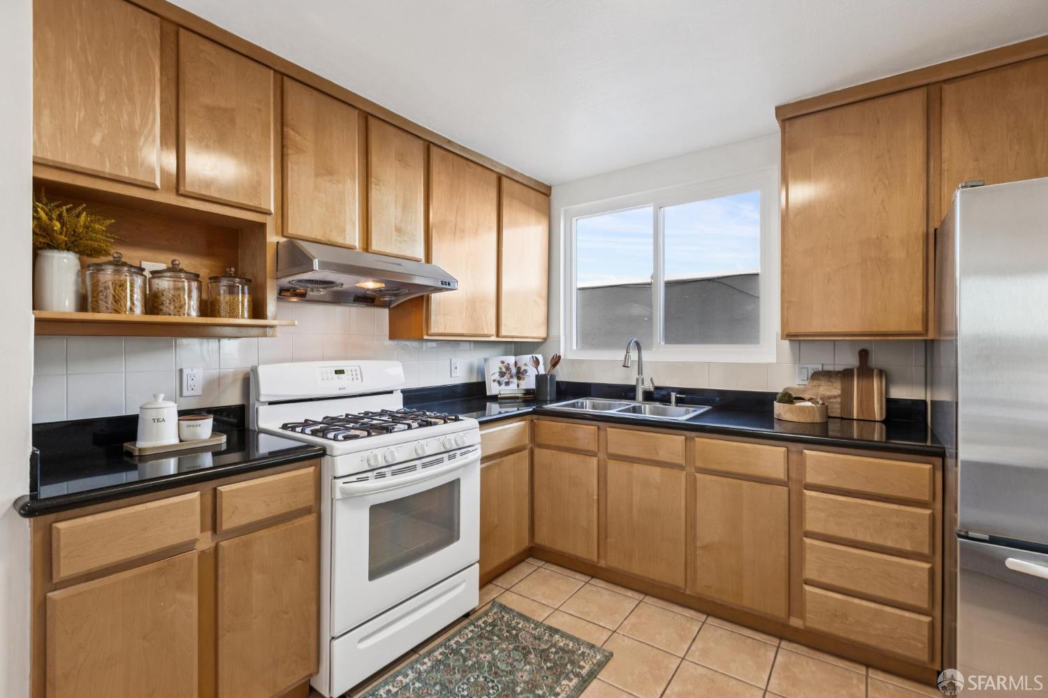 Detail Gallery Image 22 of 55 For 364 Baltimore Way, San Francisco,  CA 94112 - 5 Beds | 2 Baths