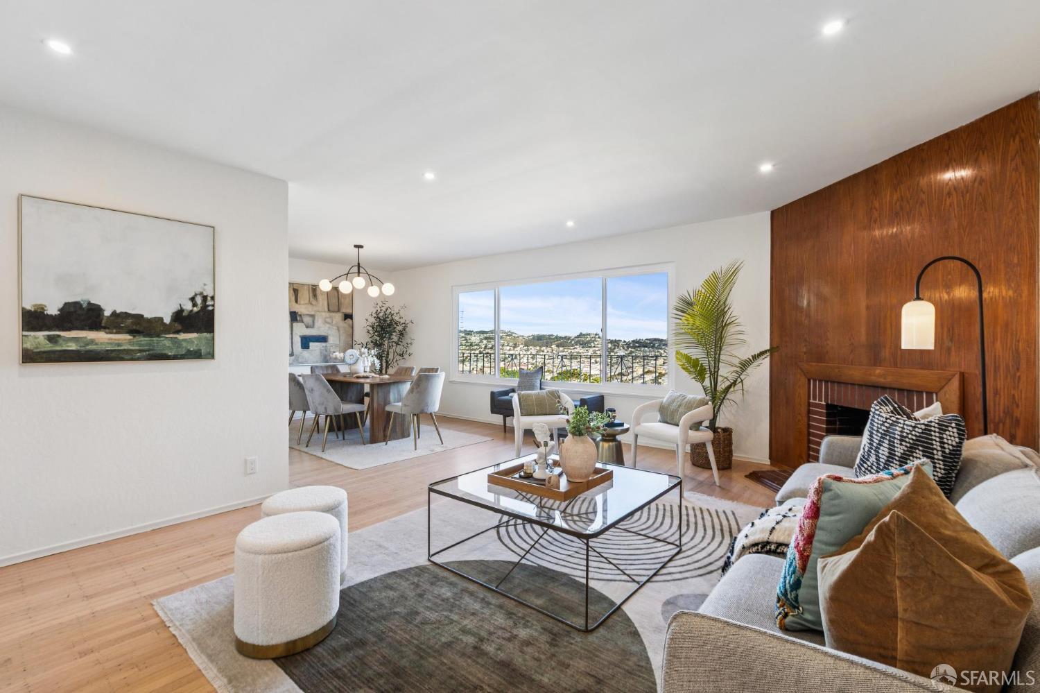 Detail Gallery Image 3 of 55 For 364 Baltimore Way, San Francisco,  CA 94112 - 5 Beds | 2 Baths