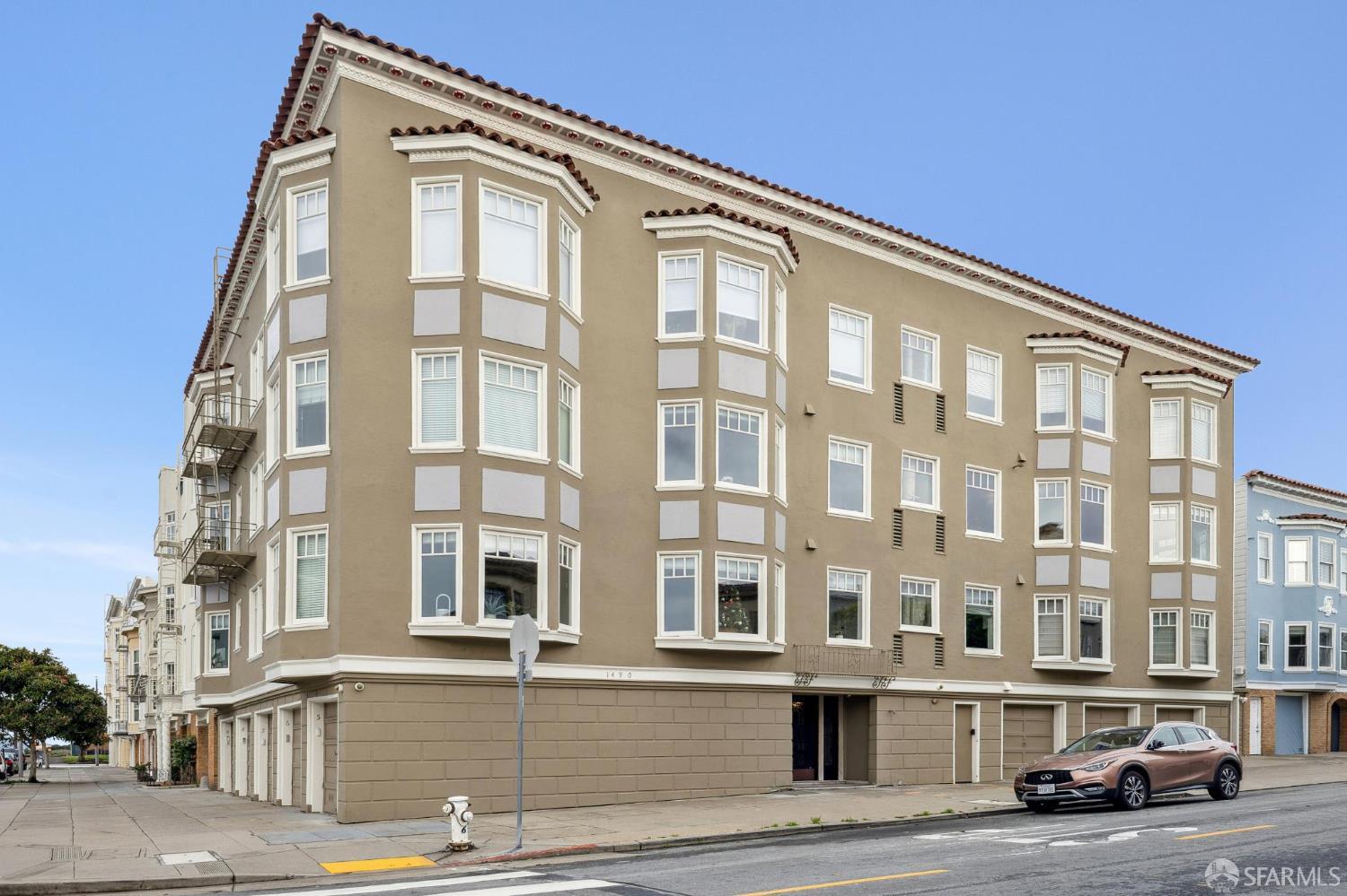 Detail Gallery Image 24 of 33 For 1490 Francisco St #7,  San Francisco,  CA 94123 - 2 Beds | 1 Baths