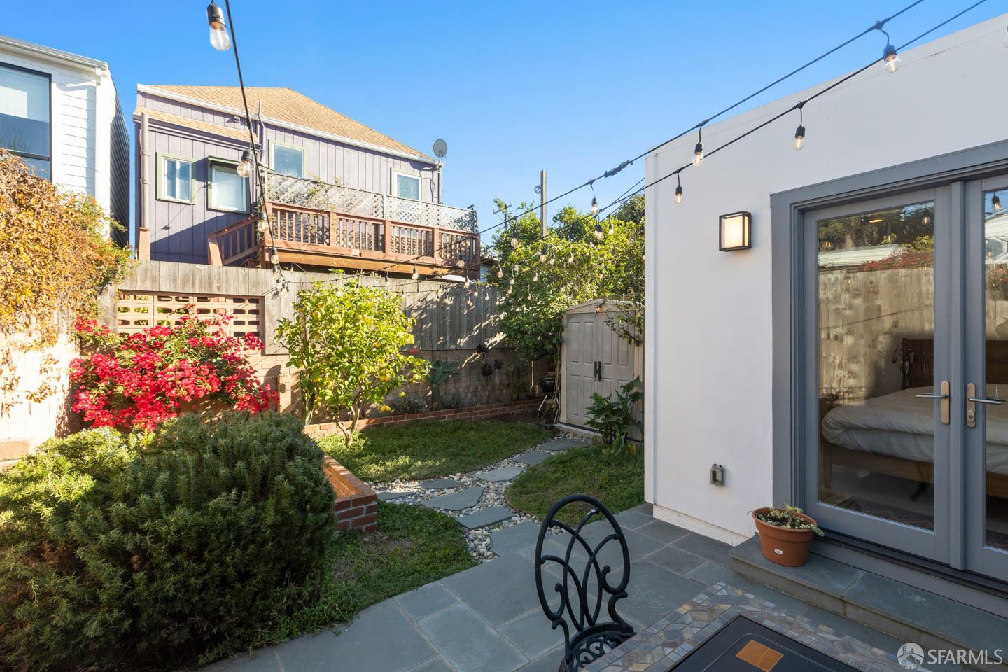 Detail Gallery Image 13 of 27 For 449 Gates St, San Francisco,  CA 94110 - 2 Beds | 2 Baths