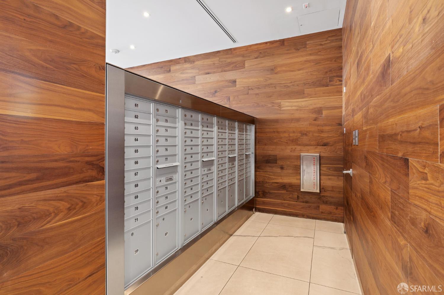 Photo #9: 426093503 Listing: Photo #9