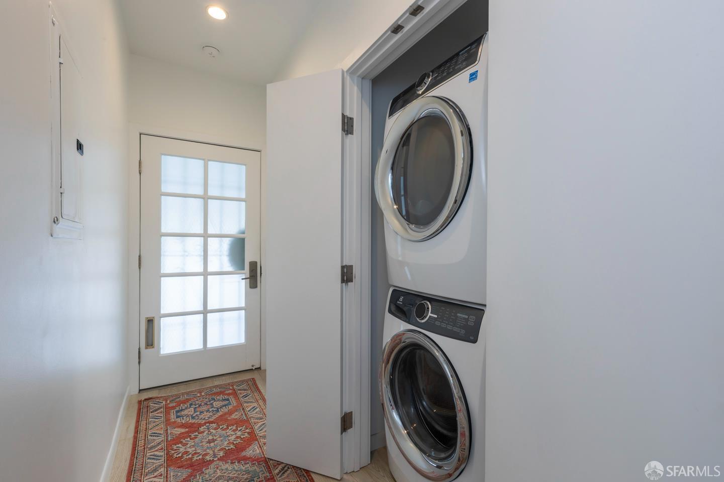 Detail Gallery Image 25 of 27 For 449 Gates St, San Francisco,  CA 94110 - 2 Beds | 2 Baths