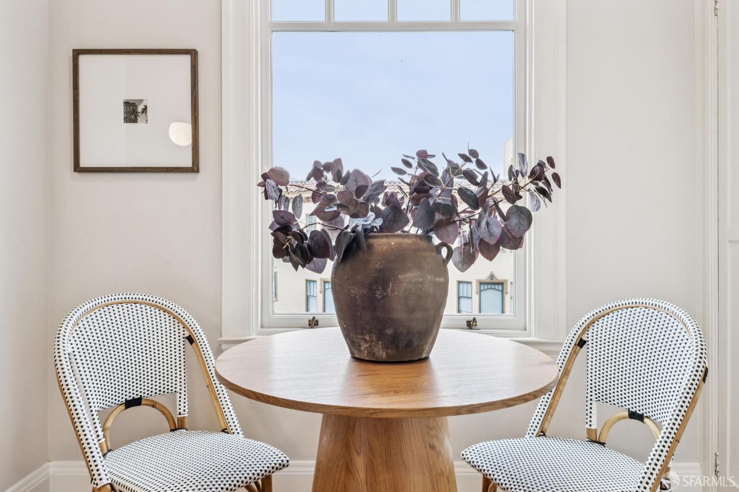 Detail Gallery Image 12 of 33 For 1490 Francisco St #7,  San Francisco,  CA 94123 - 2 Beds | 1 Baths