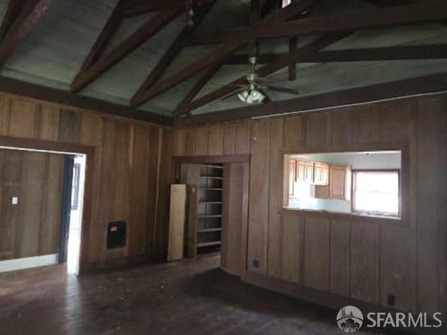 Detail Gallery Image 7 of 9 For 30 a St, Miranda,  CA 95553 - 3 Beds | 1 Baths