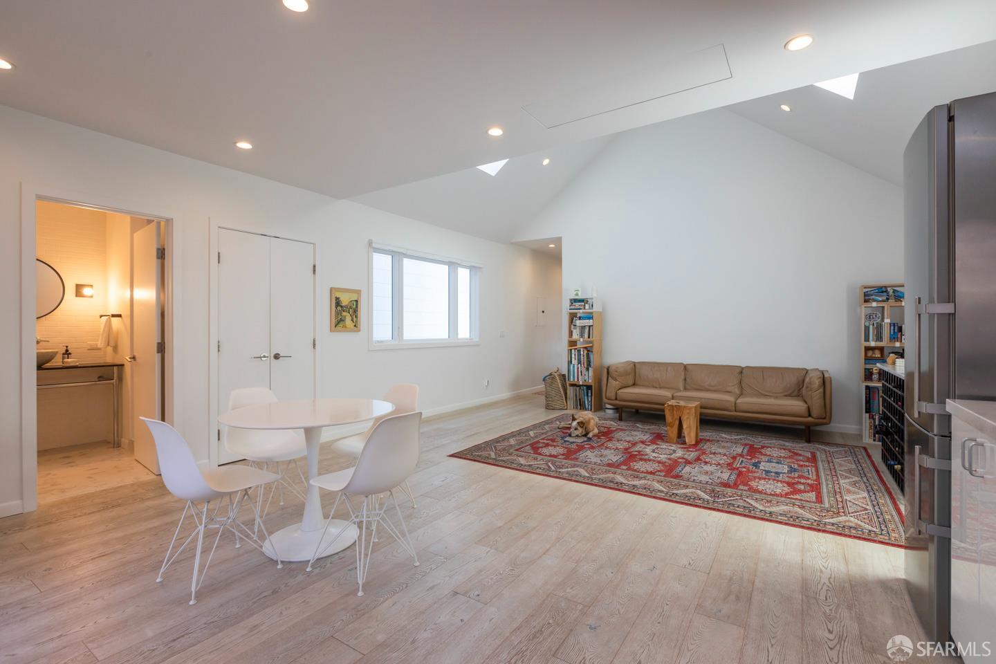 Detail Gallery Image 17 of 27 For 449 Gates St, San Francisco,  CA 94110 - 2 Beds | 2 Baths