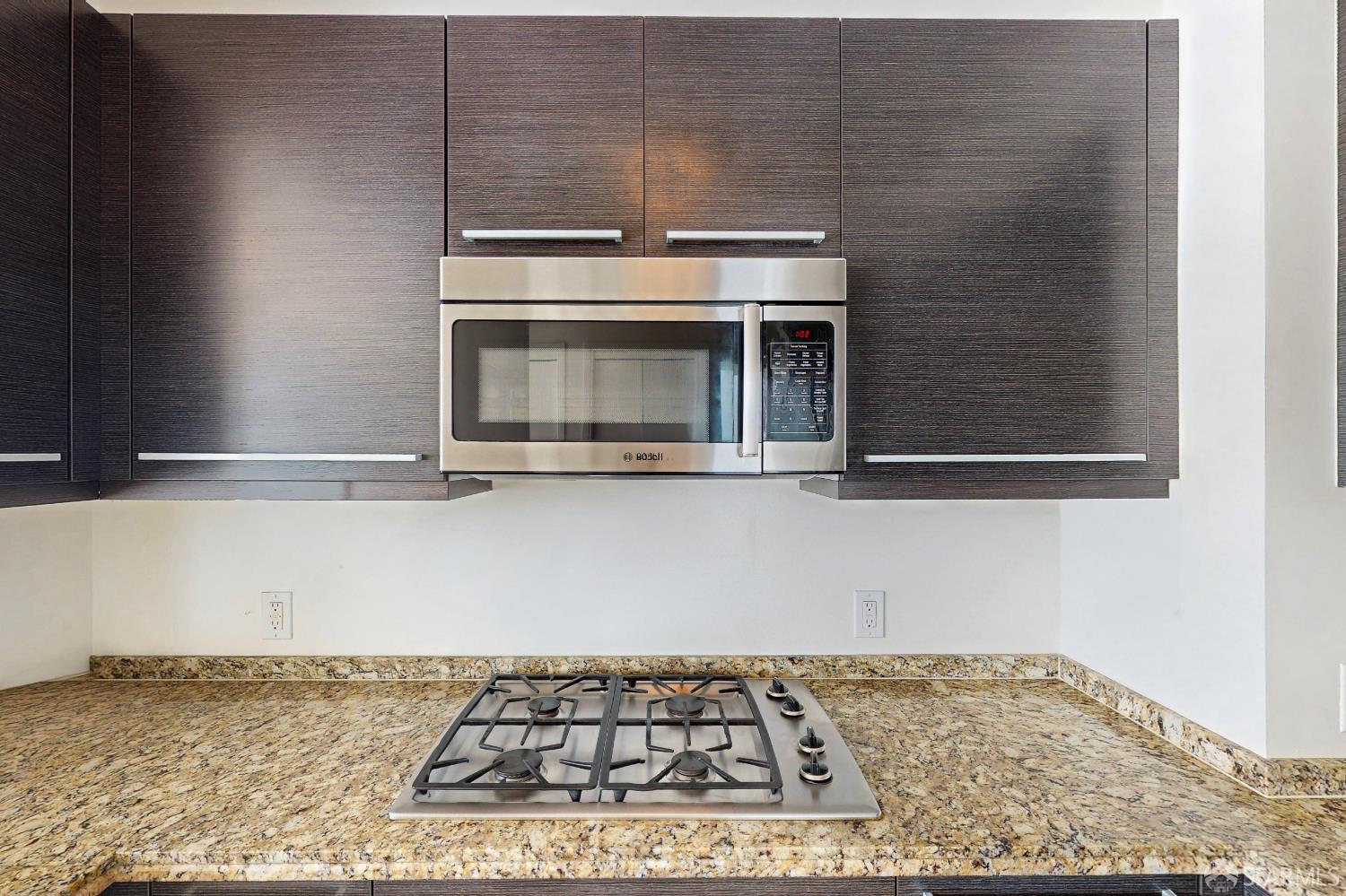 Detail Gallery Image 10 of 50 For 425 1st St #4003,  San Francisco,  CA 94105 - 2 Beds | 2 Baths